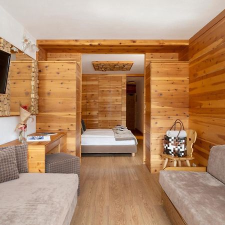 Hotel Dahu Madonna Exteriér fotografie
